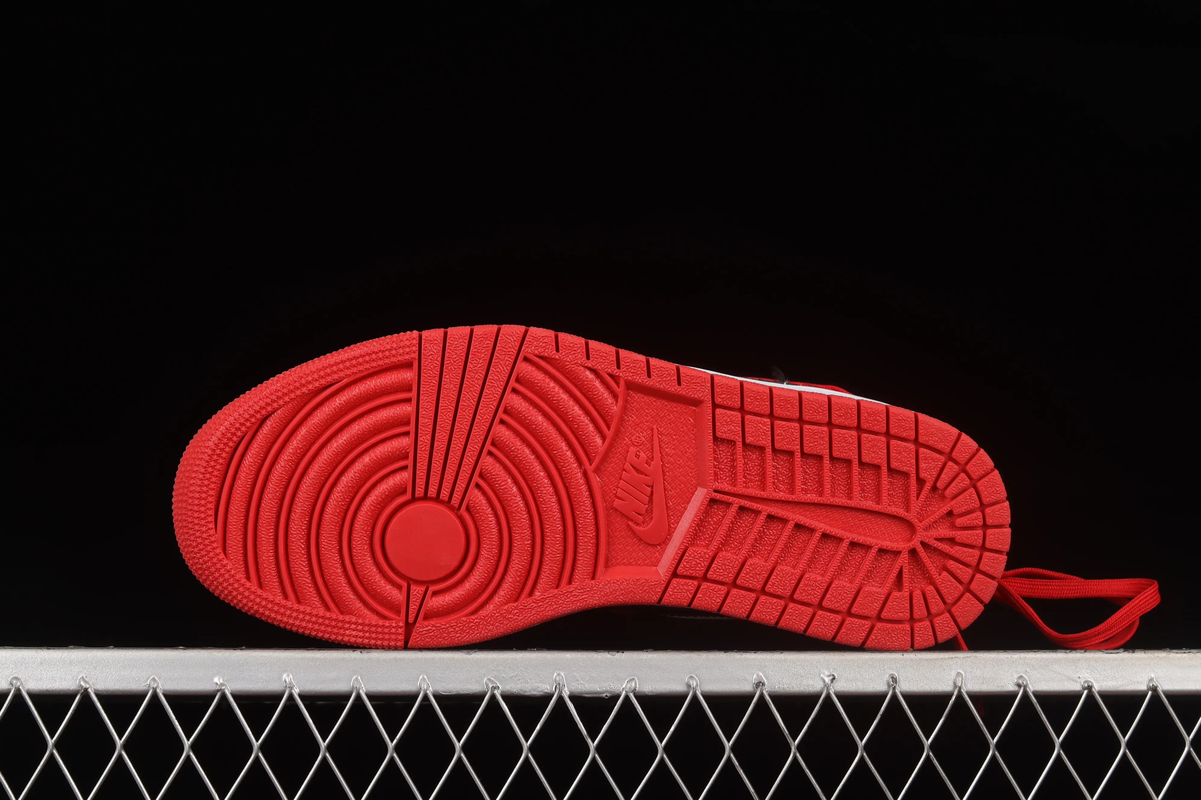 All categories Air Jordan Jordan series basketball shoes Air Jordan 1 Low Air Jordan 1 Low AJ1 Joe 1 customized version Vibe flavor deconstruction sports culture basketball shoes 553558-118